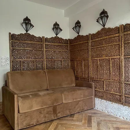 Tour Eiffel Apartment *